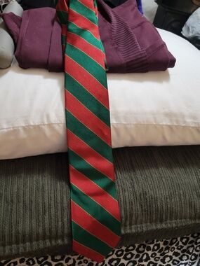Ralph Lauren Green and Red Diagonal Stripe Silk Tie